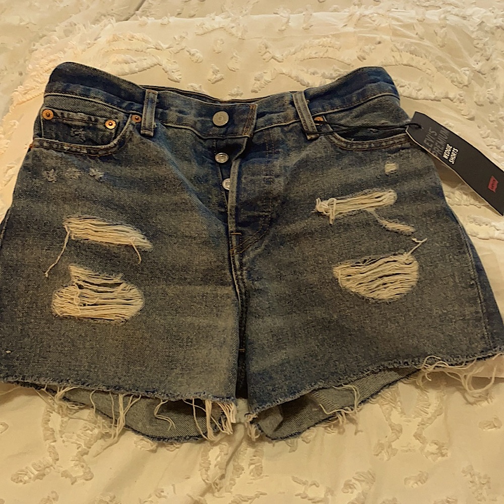 Womens Levi's premium Wedgie Shorts